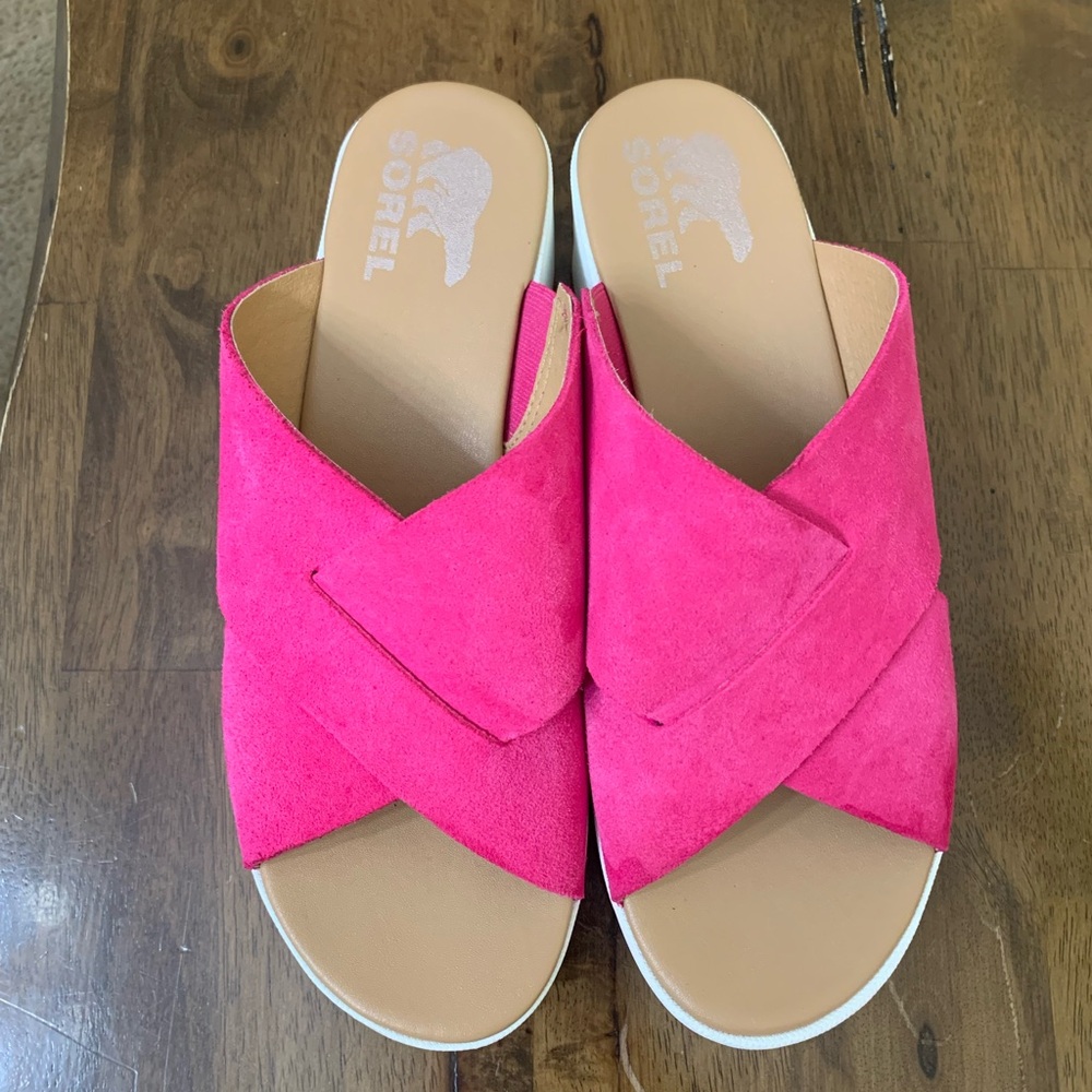 Sorel women’s  Hot Pink Suede Cross-Band Slide Mules